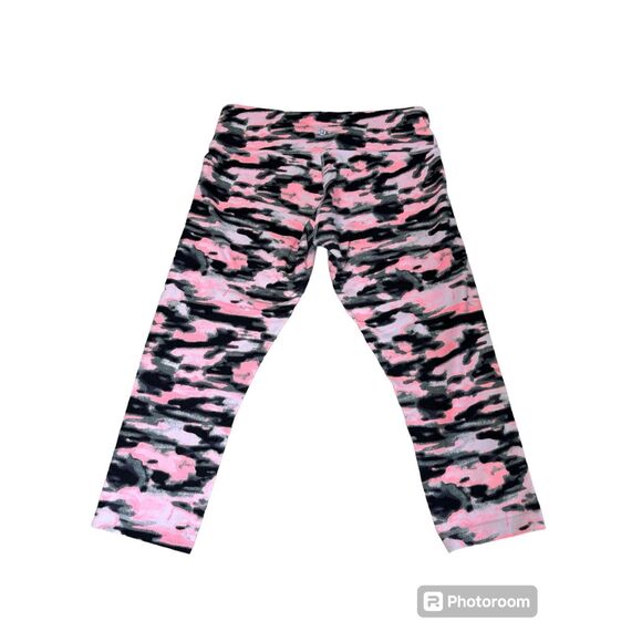 Lululemon Wunder Under crop size 8 - Picture 2 of 4